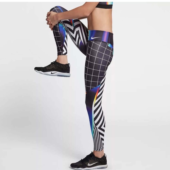Nike x Felipe Pantone Women's Legendary Graphic Leggings NWOT Small - Picture 2 of 9